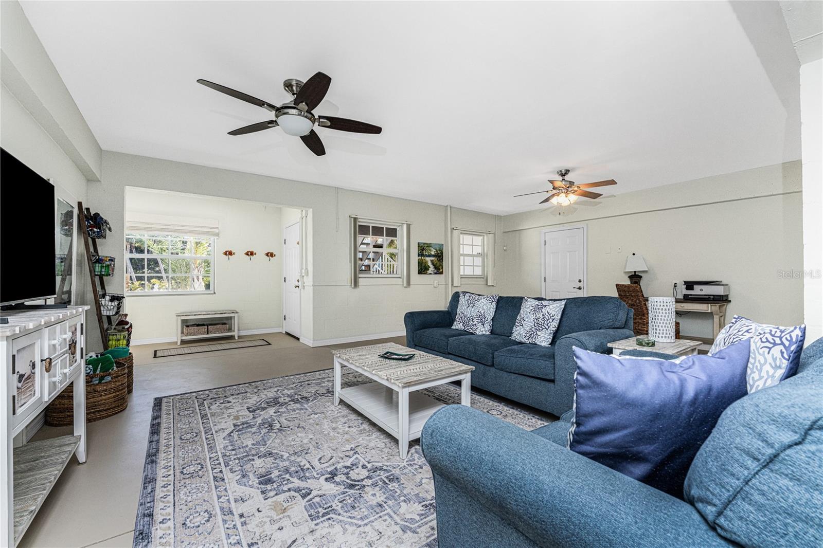 LEMON BAY ESTATES - Residential