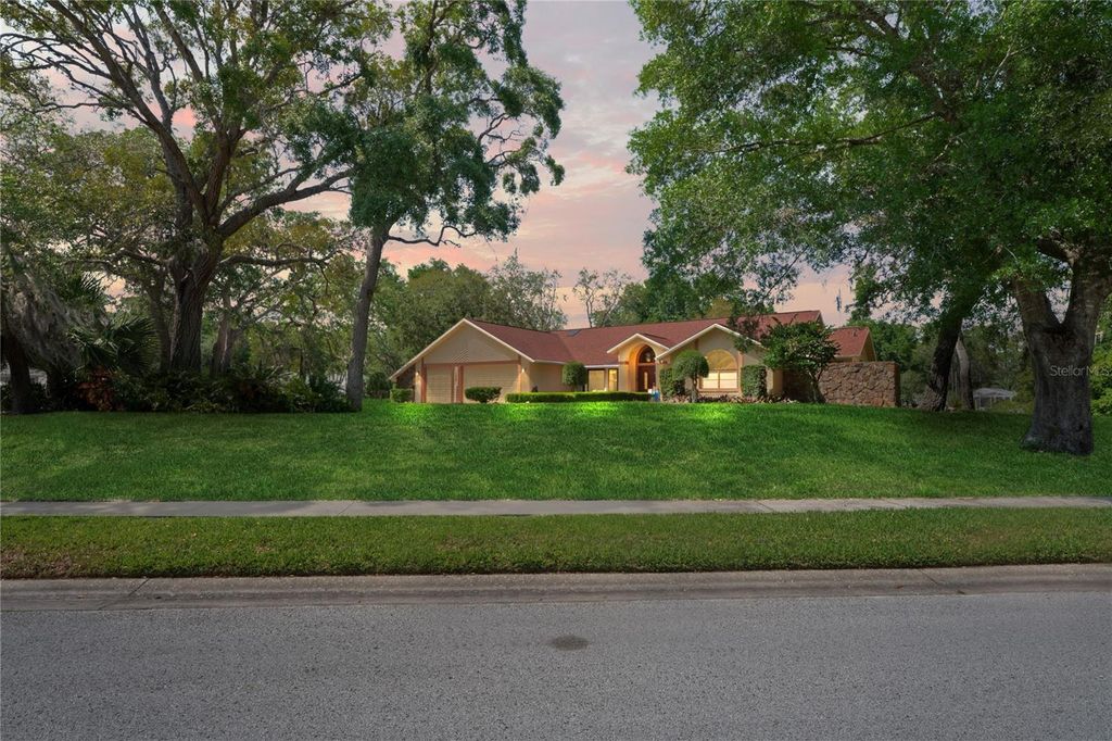 Photo of 7353 Dogwood Crescent, Spring Hill, FL 34607 (MLS # TB8381934)