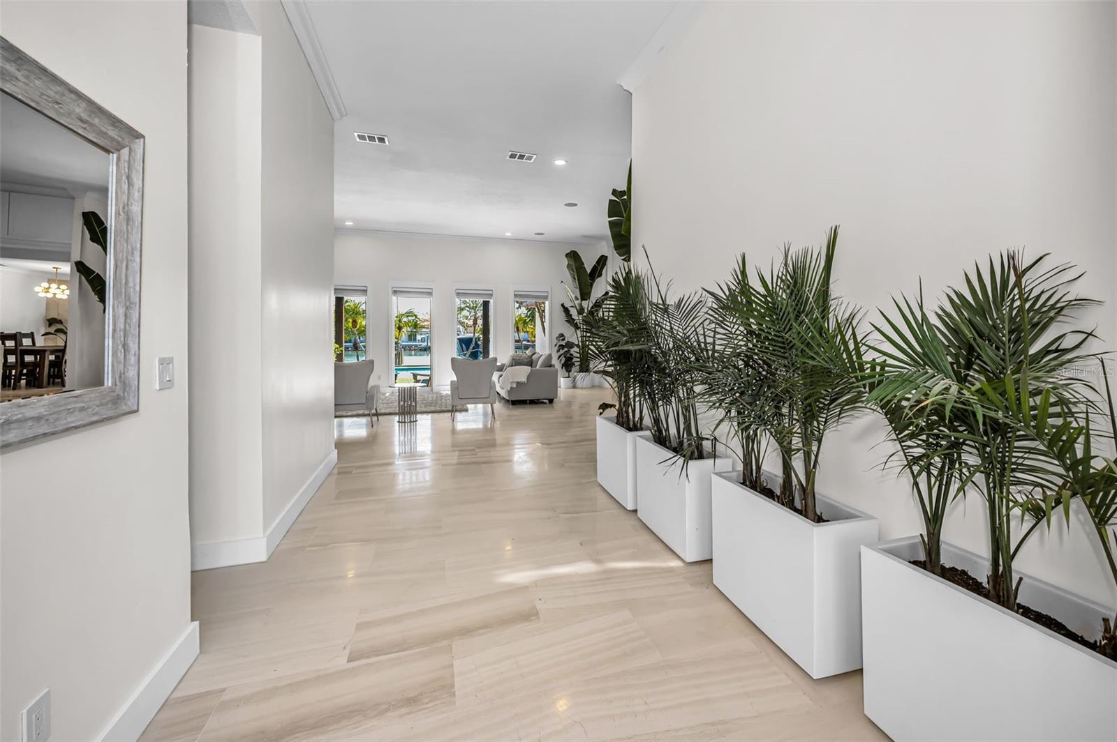 CAPRI ISLE - Residential