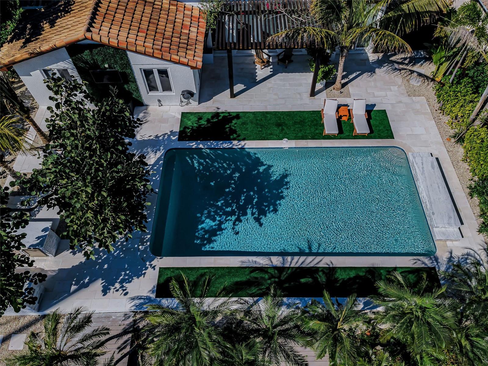 CAPRI ISLE - Residential