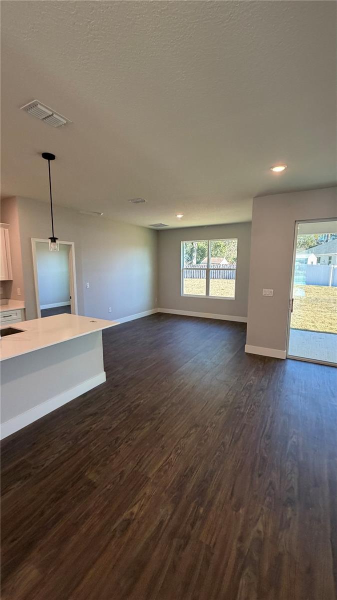 BELLE TERRE SEC 17 - Residential Lease