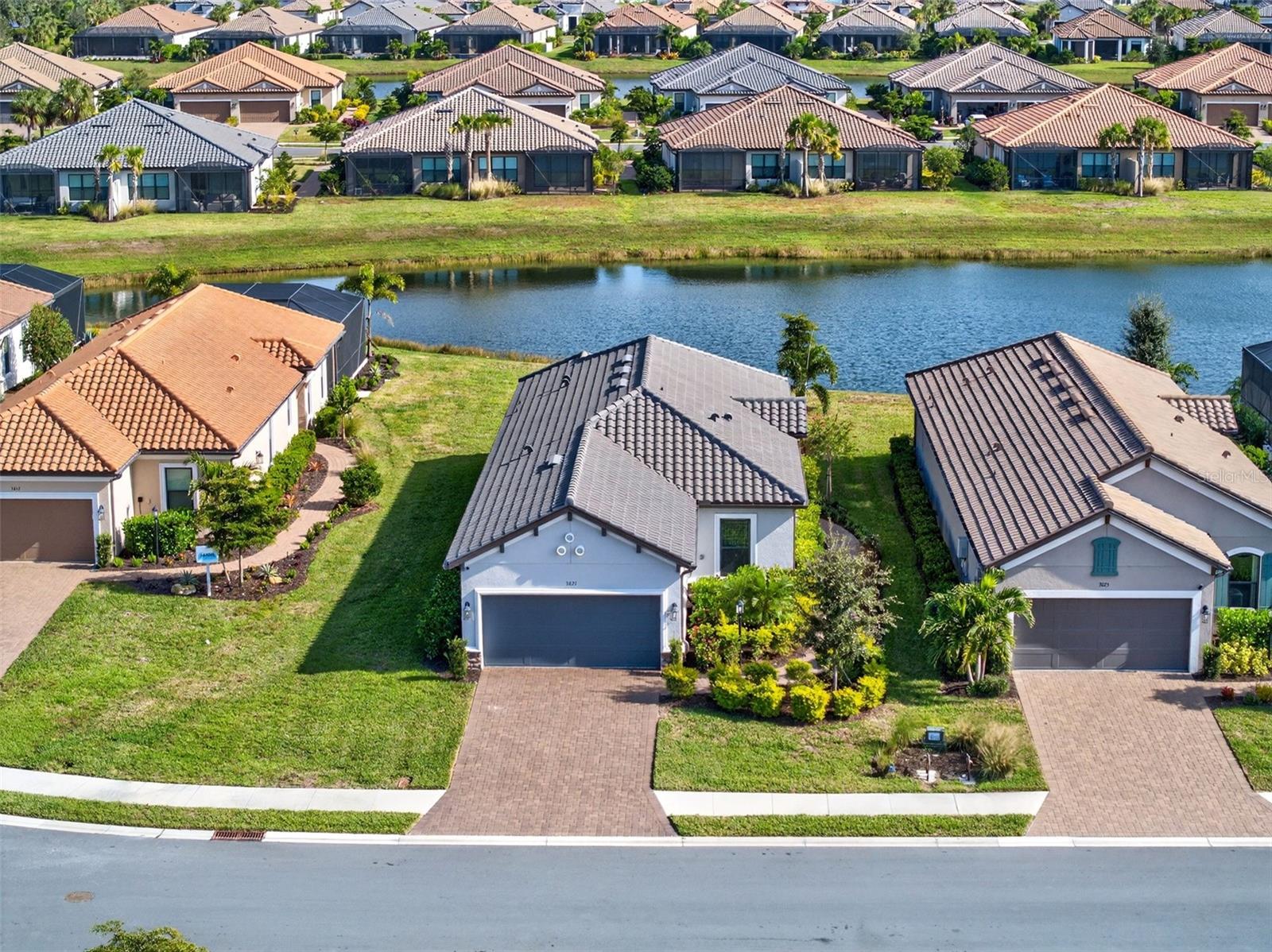 3021 VENETO COURT, LAKEWOOD RANCH, FL, 34211 4 3021 VENETO COURT