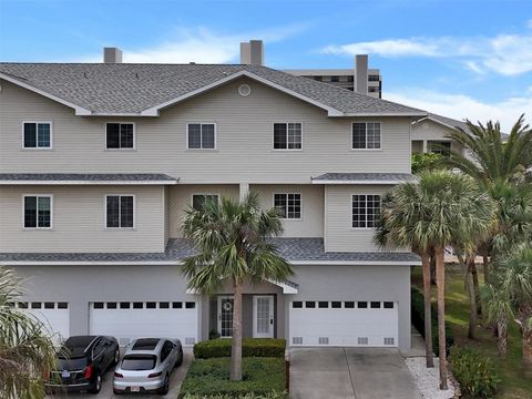 Townhouse in MADEIRA BEACH FL 15462 1ST STREET.jpg