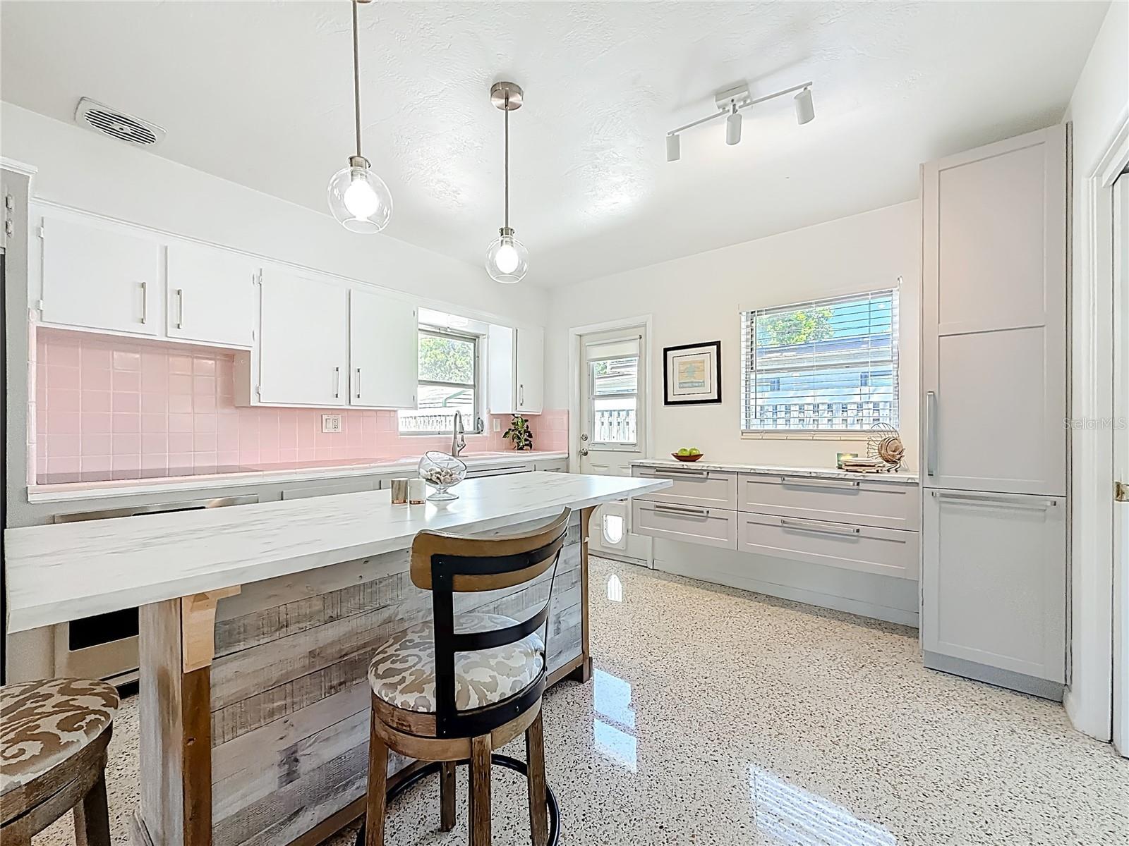 PASADENA GARDENS GULFVIEW SEC - Residential