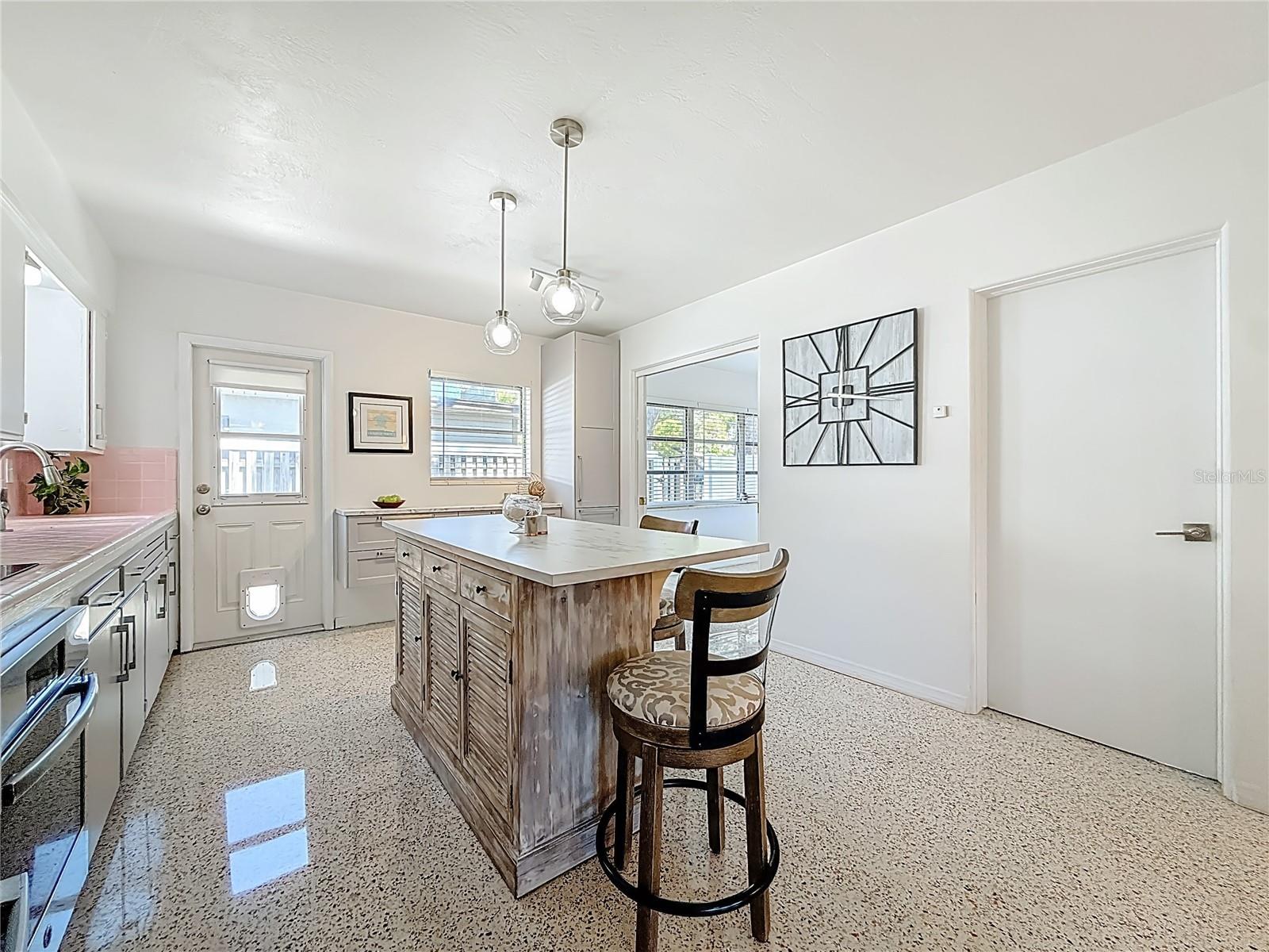 PASADENA GARDENS GULFVIEW SEC - Residential