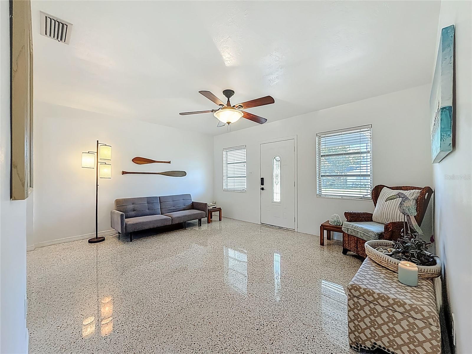 PASADENA GARDENS GULFVIEW SEC - Residential