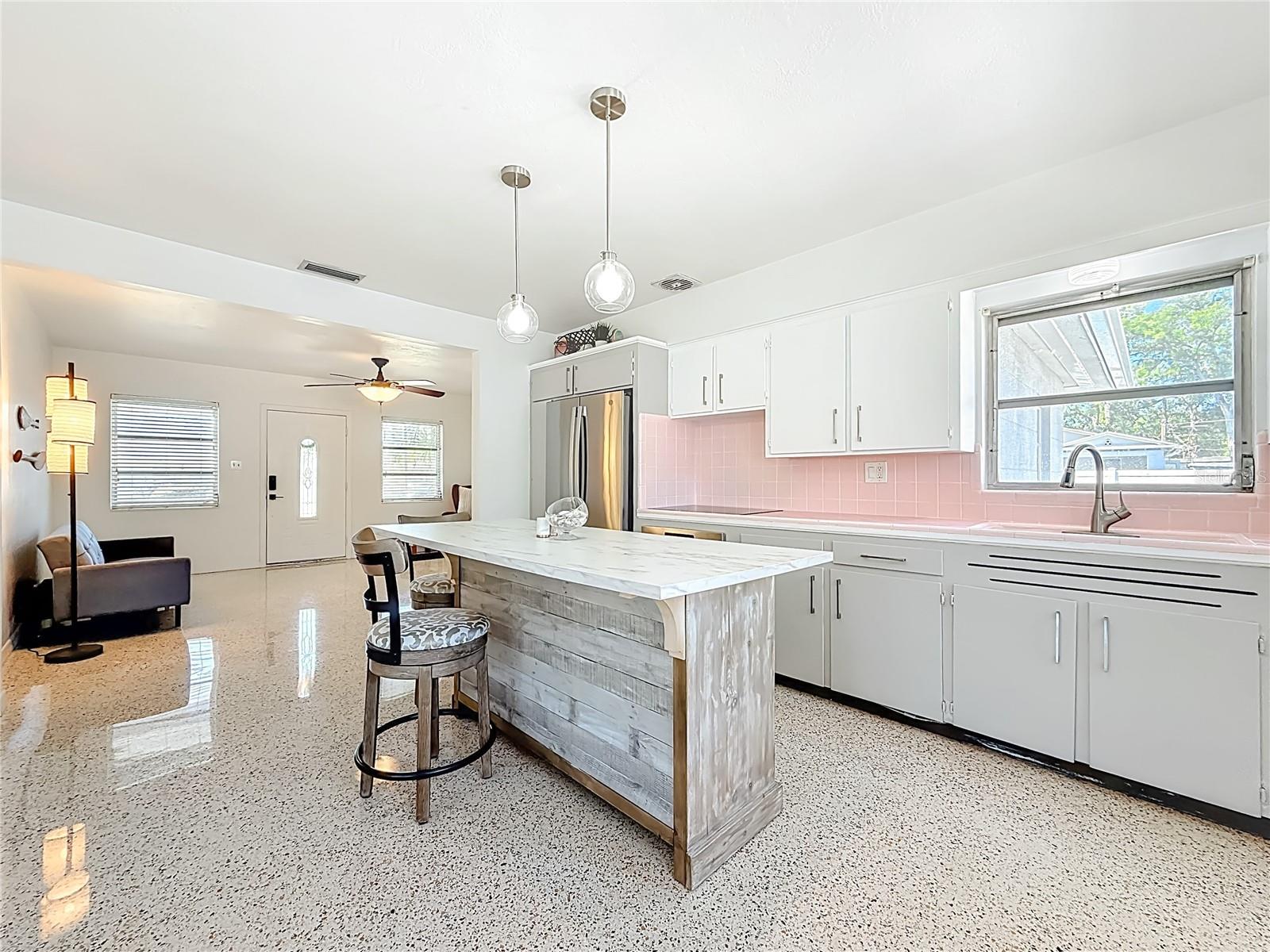 PASADENA GARDENS GULFVIEW SEC - Residential