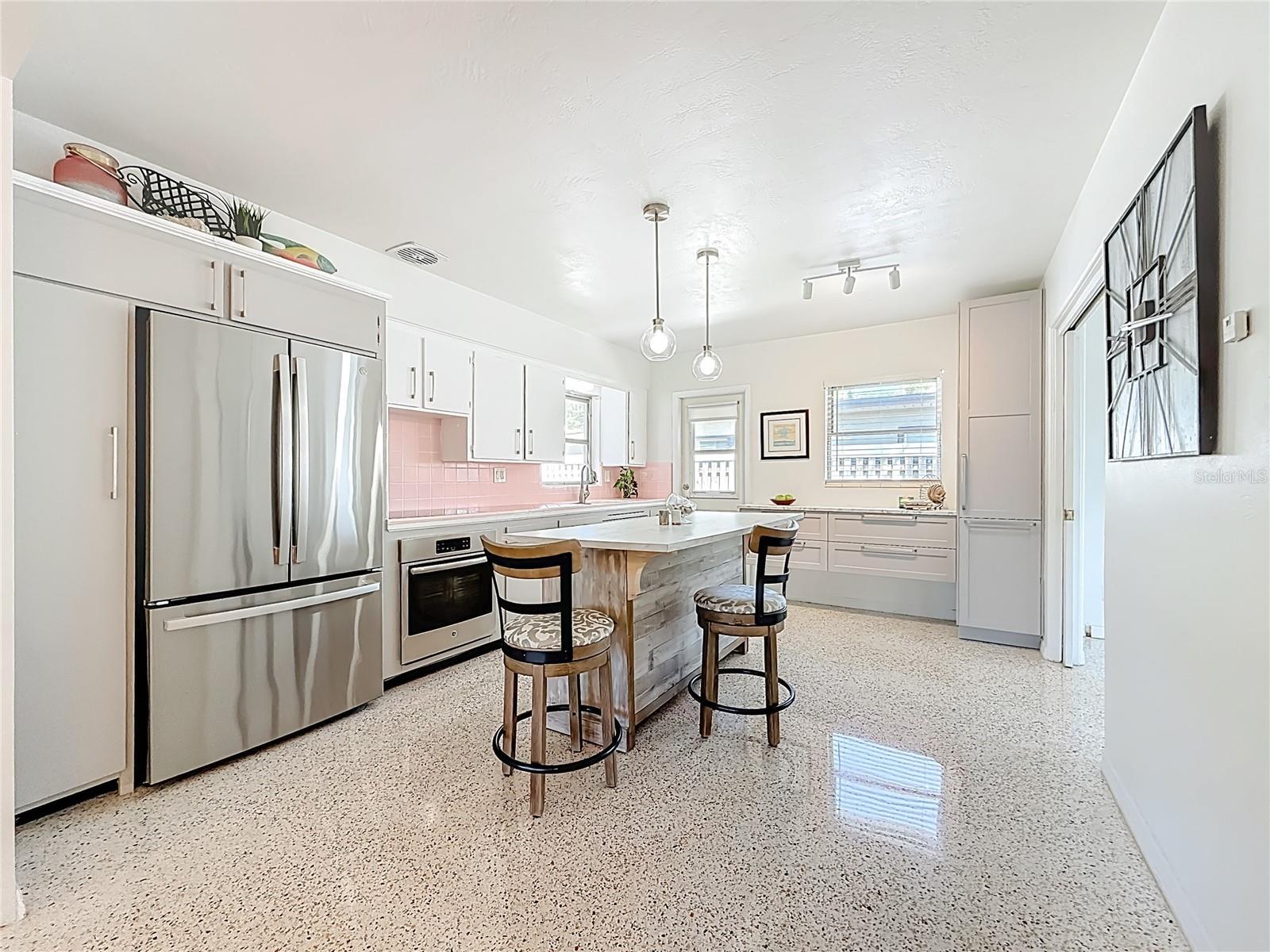 PASADENA GARDENS GULFVIEW SEC - Residential