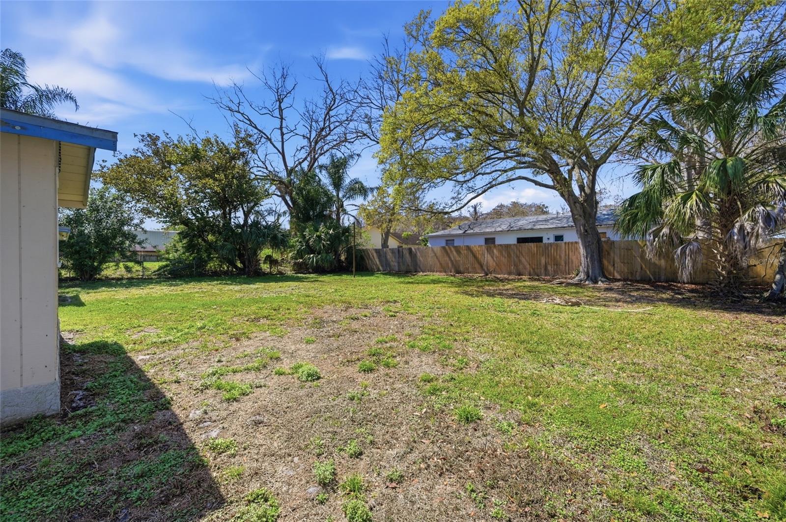 BELLE HAVEN UNIT B REP - Residential