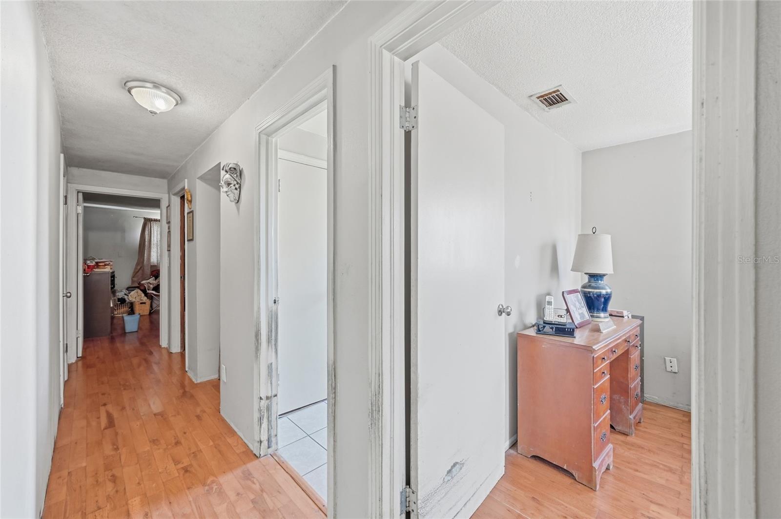 BELLE HAVEN UNIT B REP - Residential