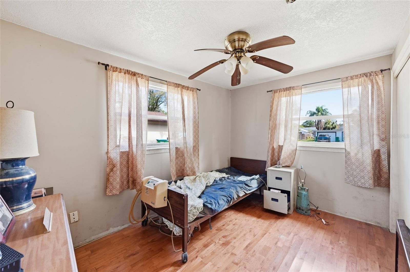 BELLE HAVEN UNIT B REP - Residential