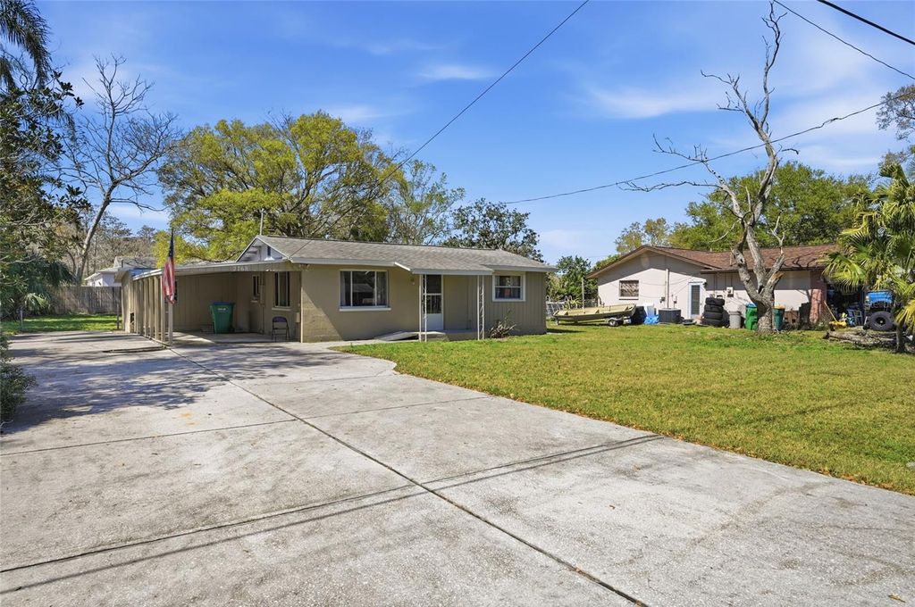 Photo of 2768 Belle Haven Drive, Clearwater, FL 33763 (MLS # TB8481981)