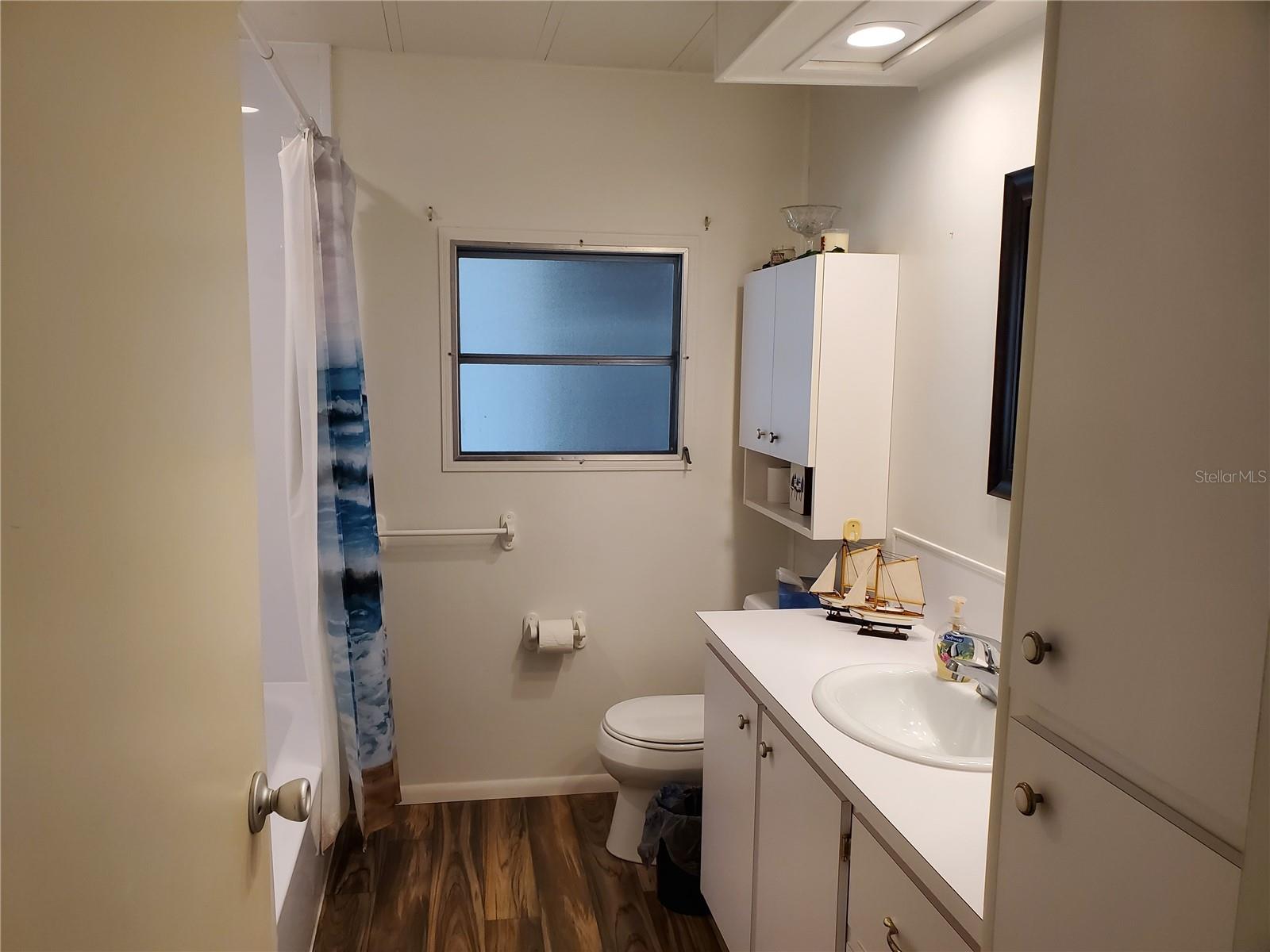 CHATEAU VILLAGE CO-OP - Residential