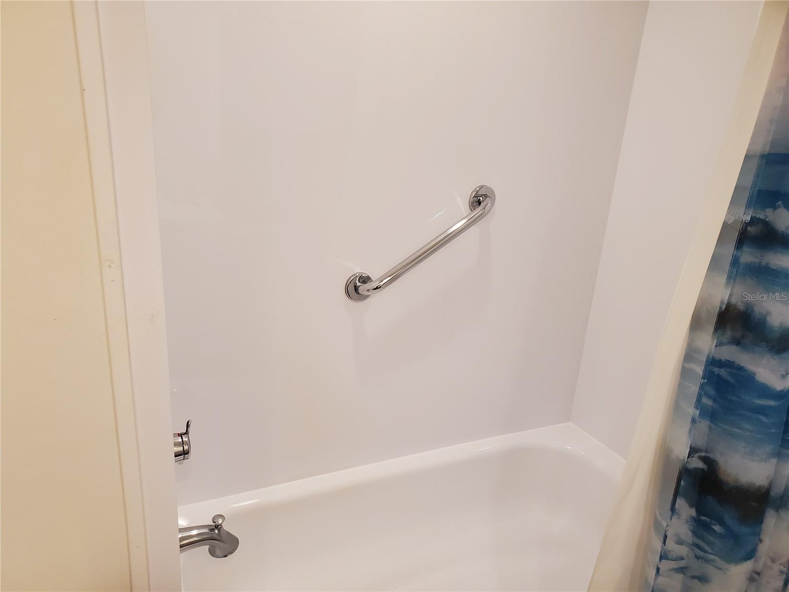 CHATEAU VILLAGE CO-OP - Residential