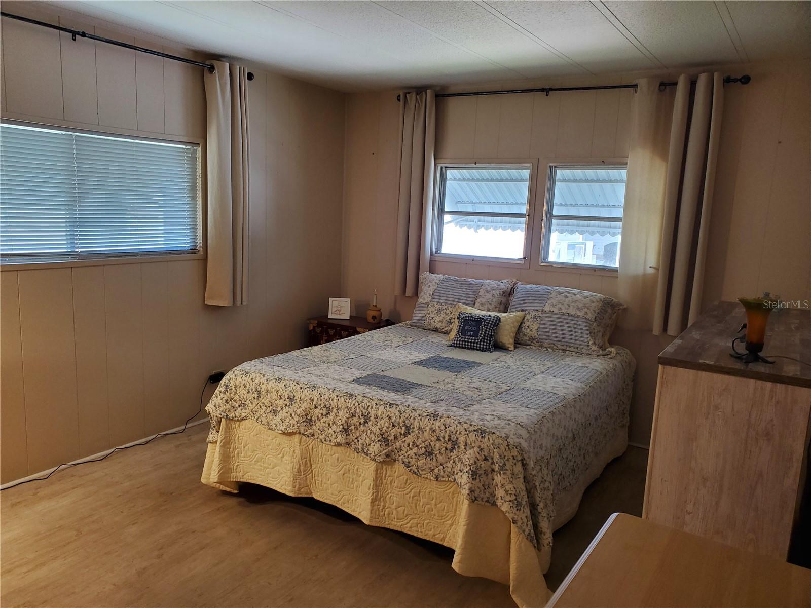 CHATEAU VILLAGE CO-OP - Residential