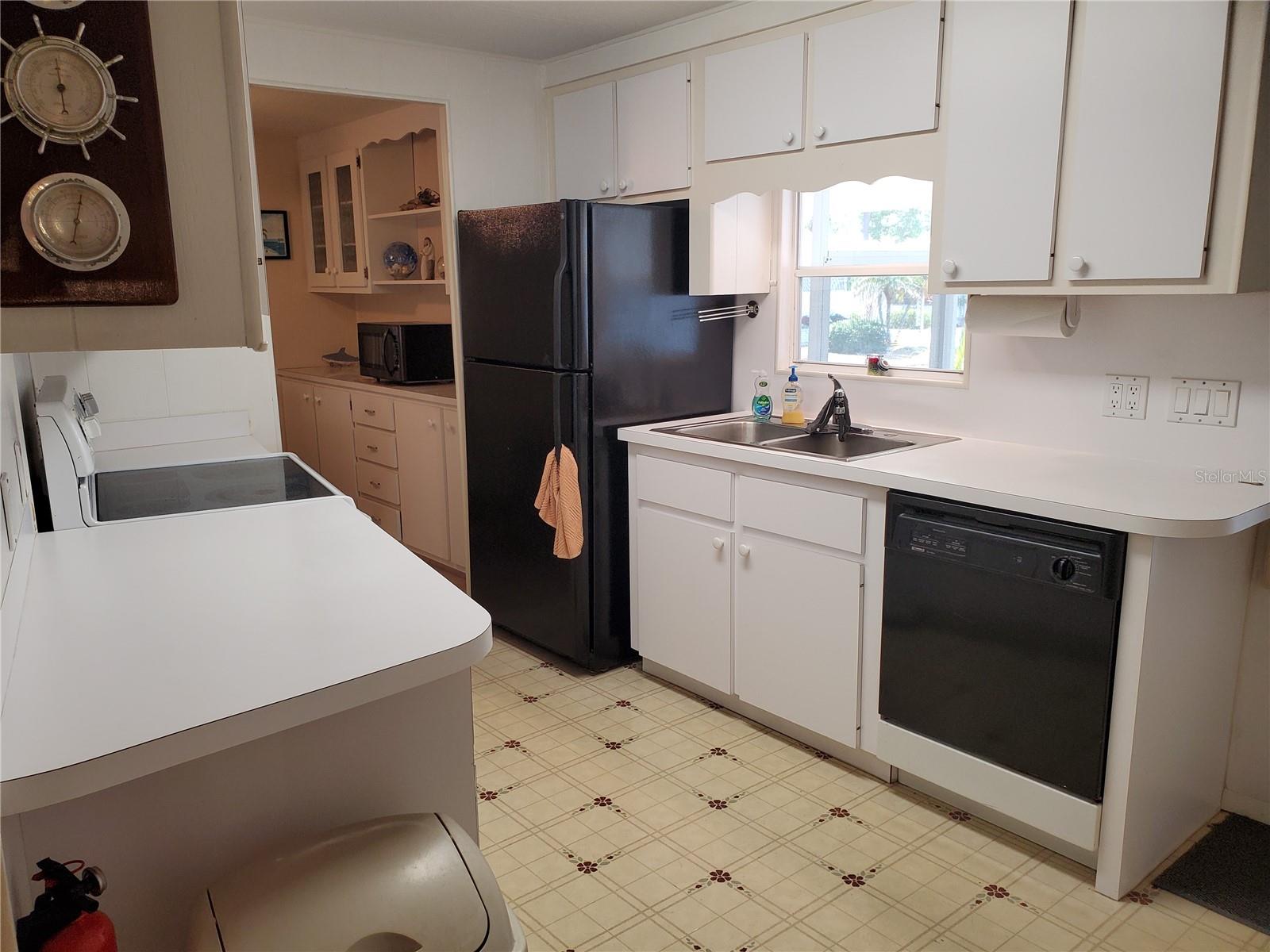 CHATEAU VILLAGE CO-OP - Residential