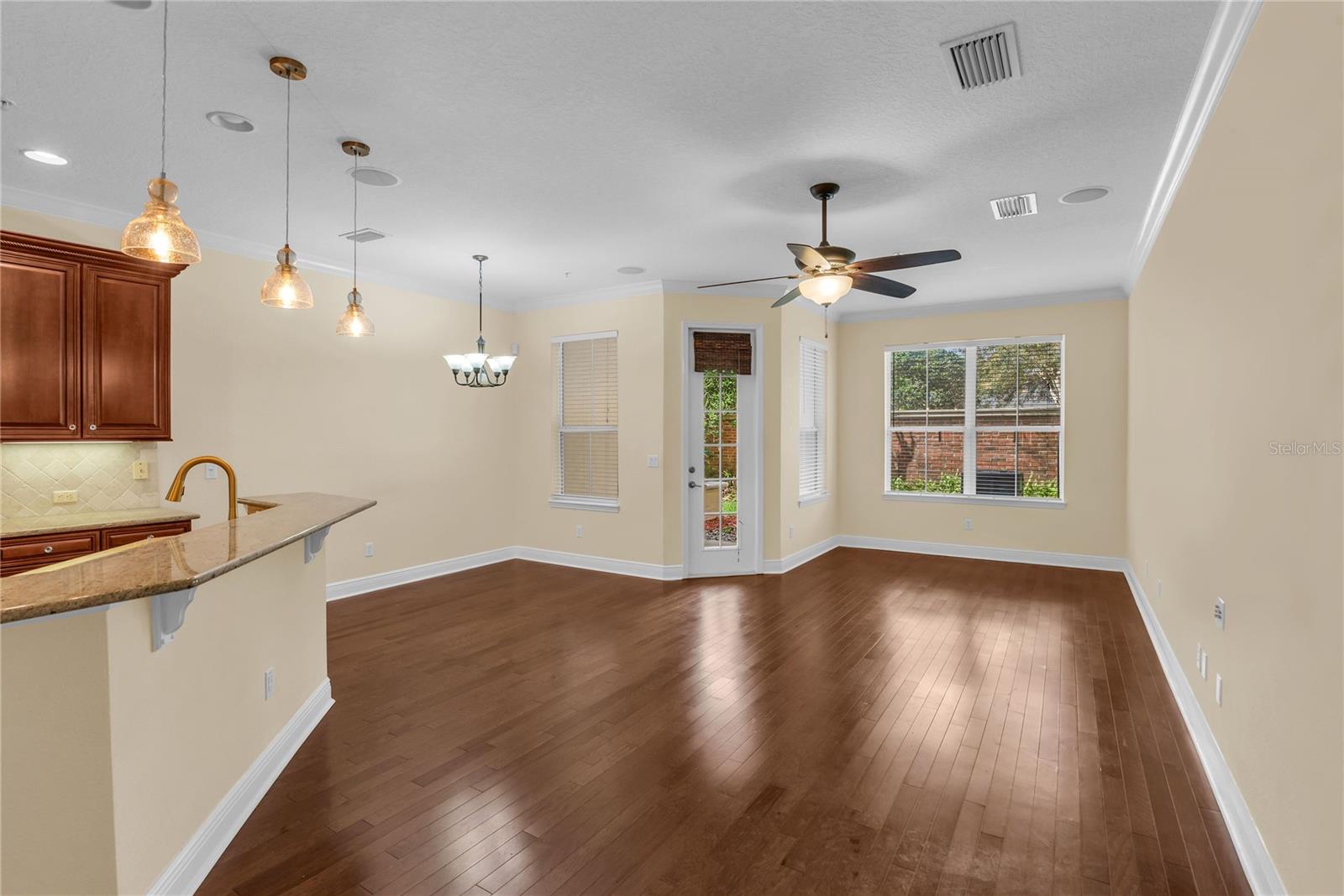 ENCLAVE/MAITLAND A-F - Residential