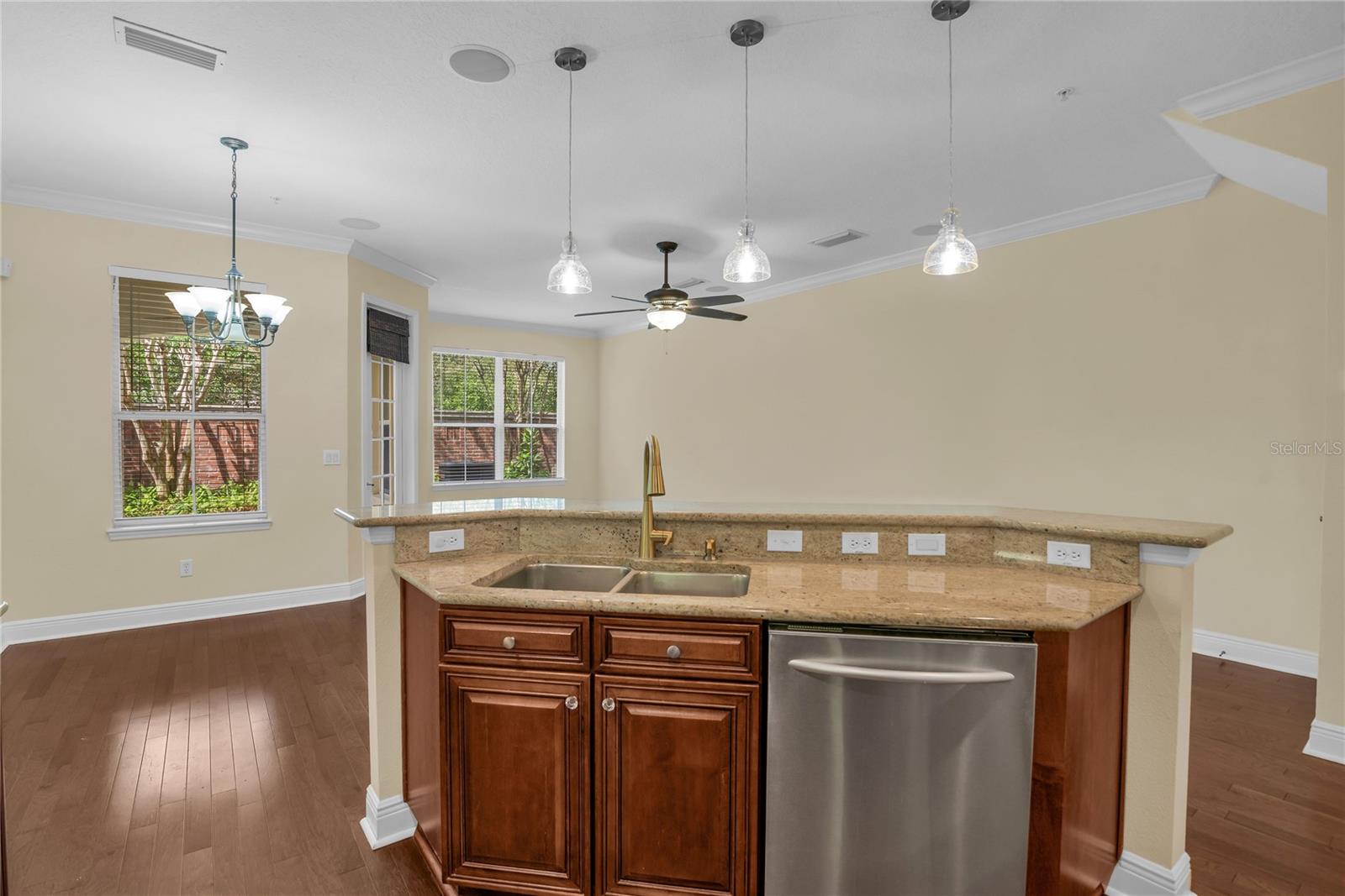 ENCLAVE/MAITLAND A-F - Residential