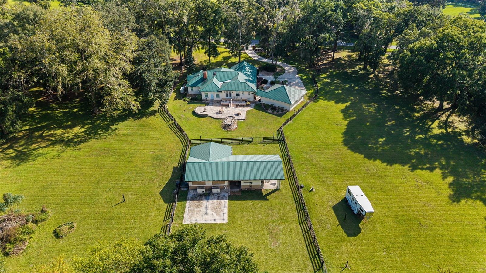 TURNING HAWK RANCH - Residential