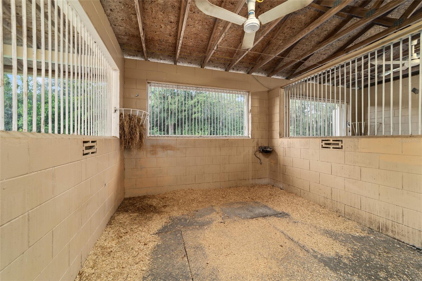 TURNING HAWK RANCH - Residential
