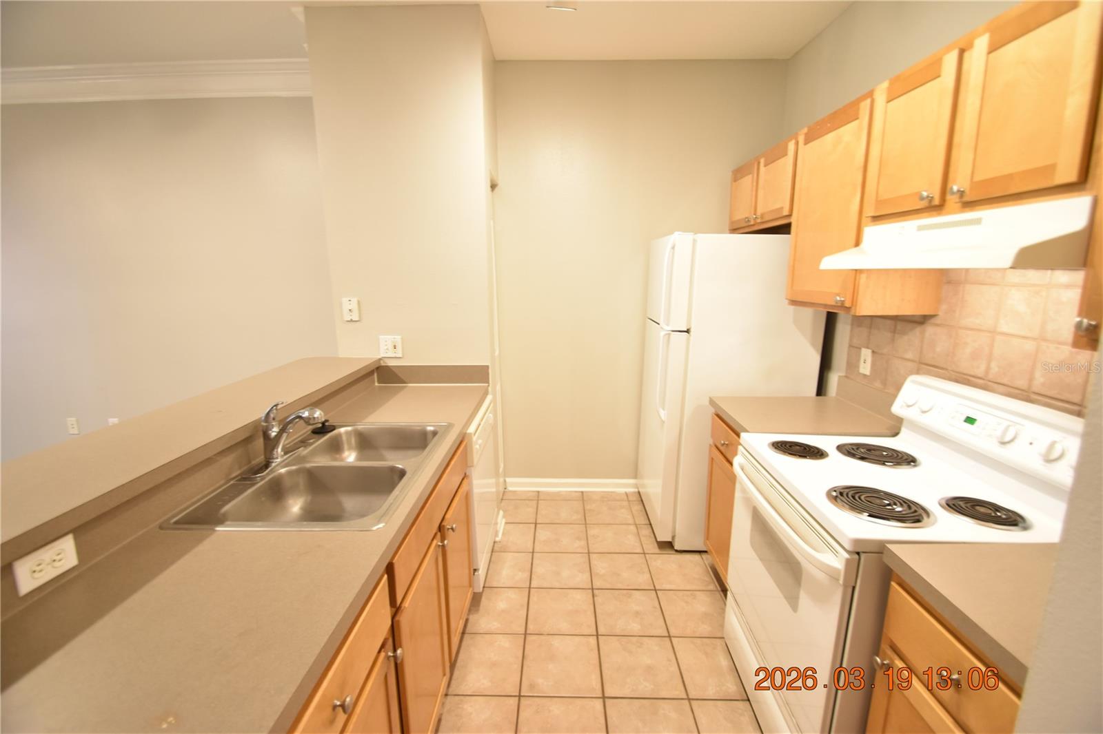 GRAND KEY A CONDO - Residential Lease