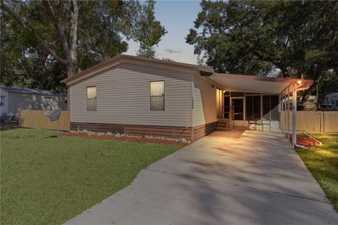 A home in SUMMERFIELD