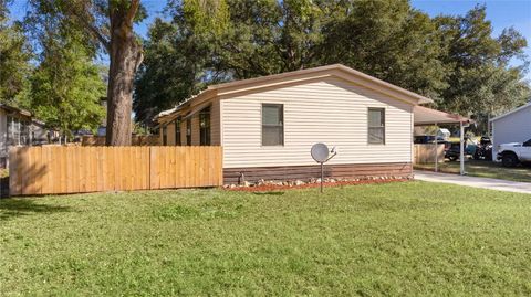 A home in SUMMERFIELD