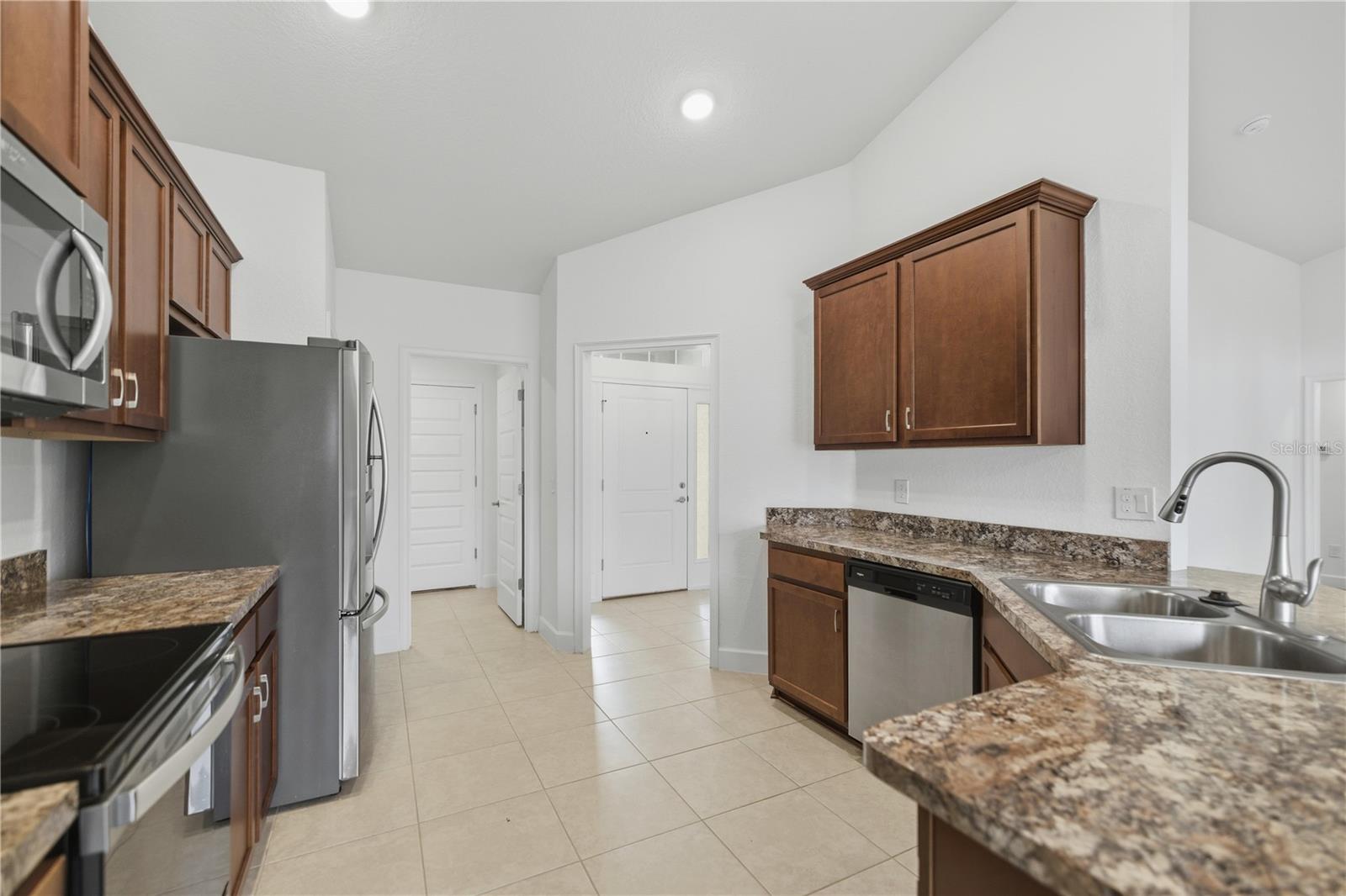 MARION OAKS 05 - Residential