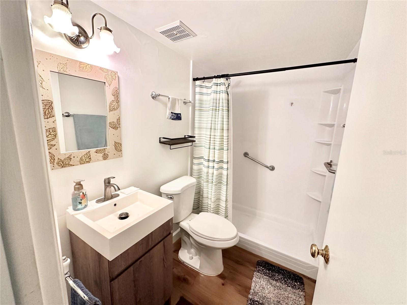 WAVERLY TOWERS CONDO - Residential