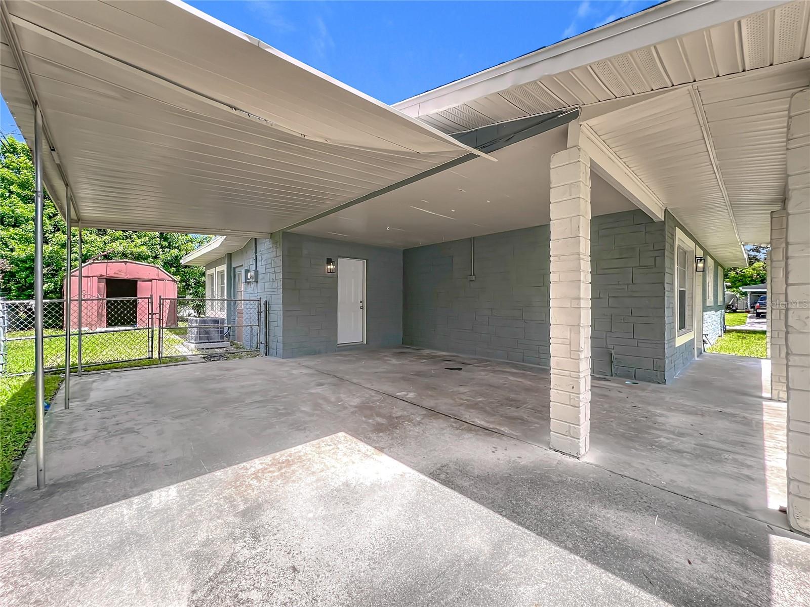 CRESTHAVEN HOMES SEC 1 - Residential