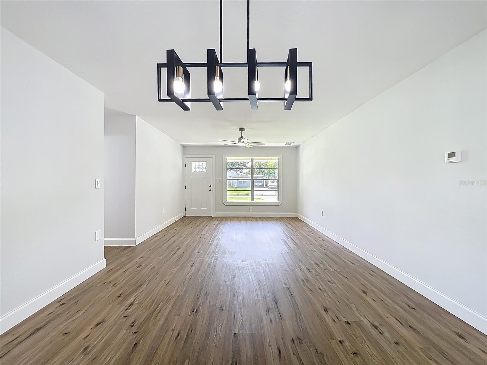 CRESTHAVEN HOMES SEC 1 - Residential