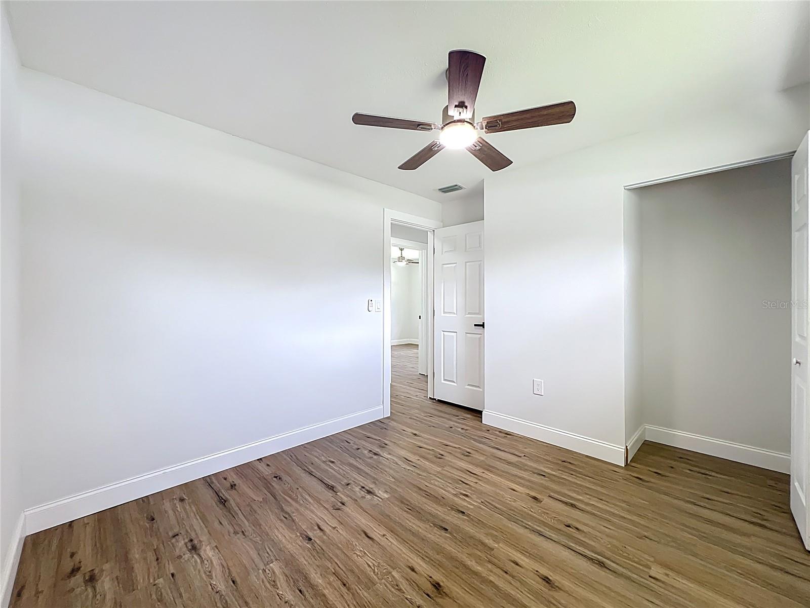 CRESTHAVEN HOMES SEC 1 - Residential