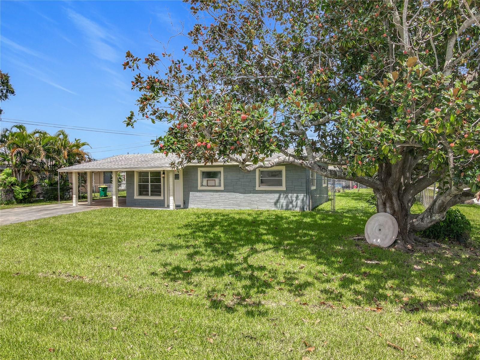 CRESTHAVEN HOMES SEC 1 - Residential