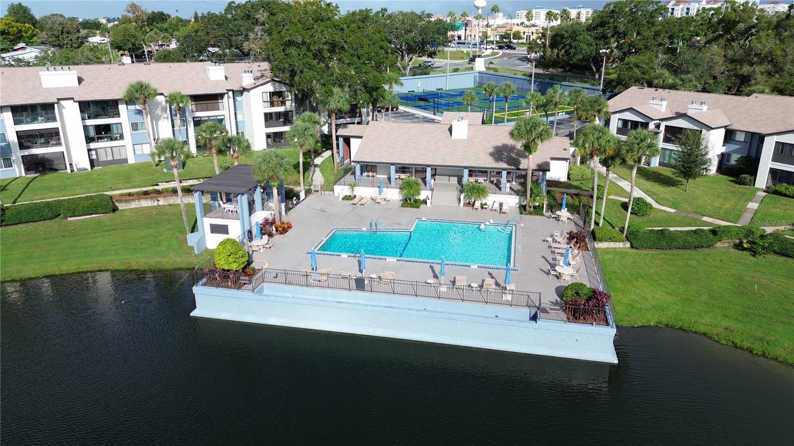 ESCONDIDO PH 1 - Residential