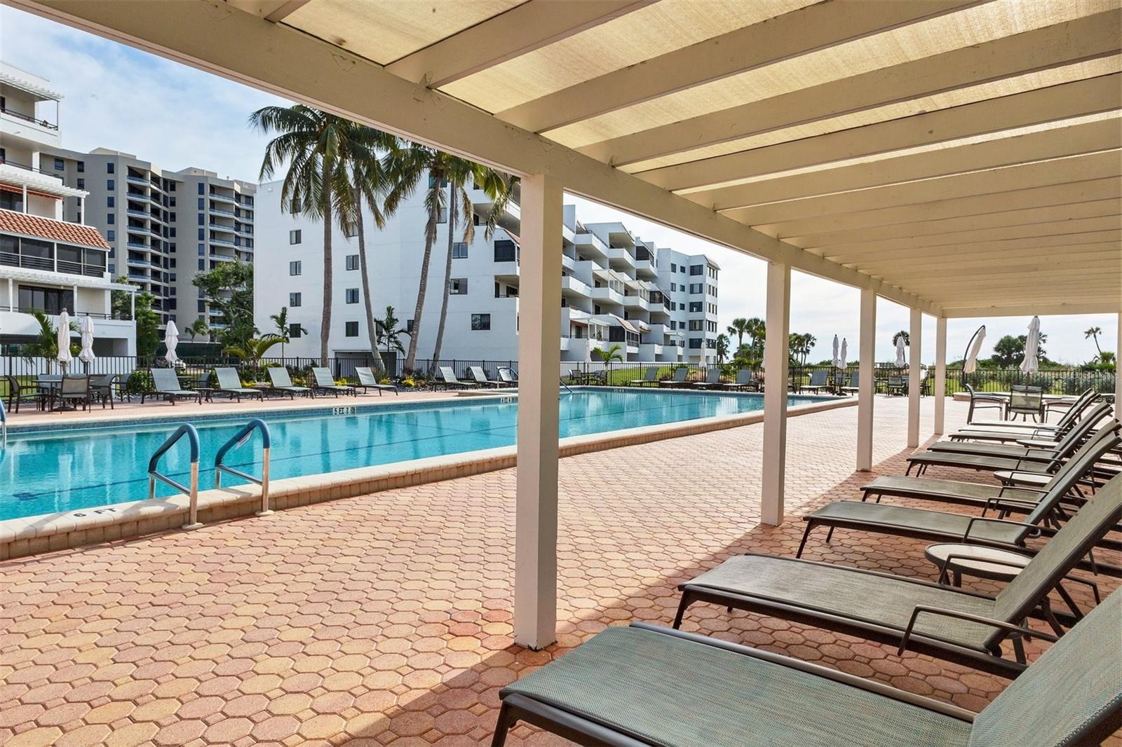 PLAYERS CLUB IV - Residential