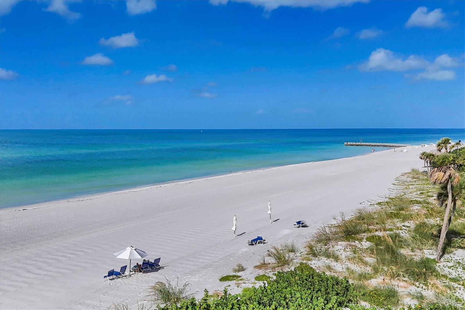 PLAYERS CLUB IV - Residential