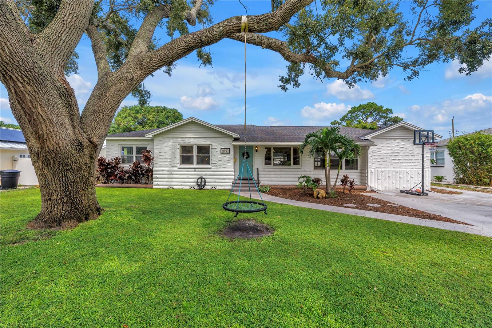 LAKEWOOD ESTATES SEC C - Residential Lease