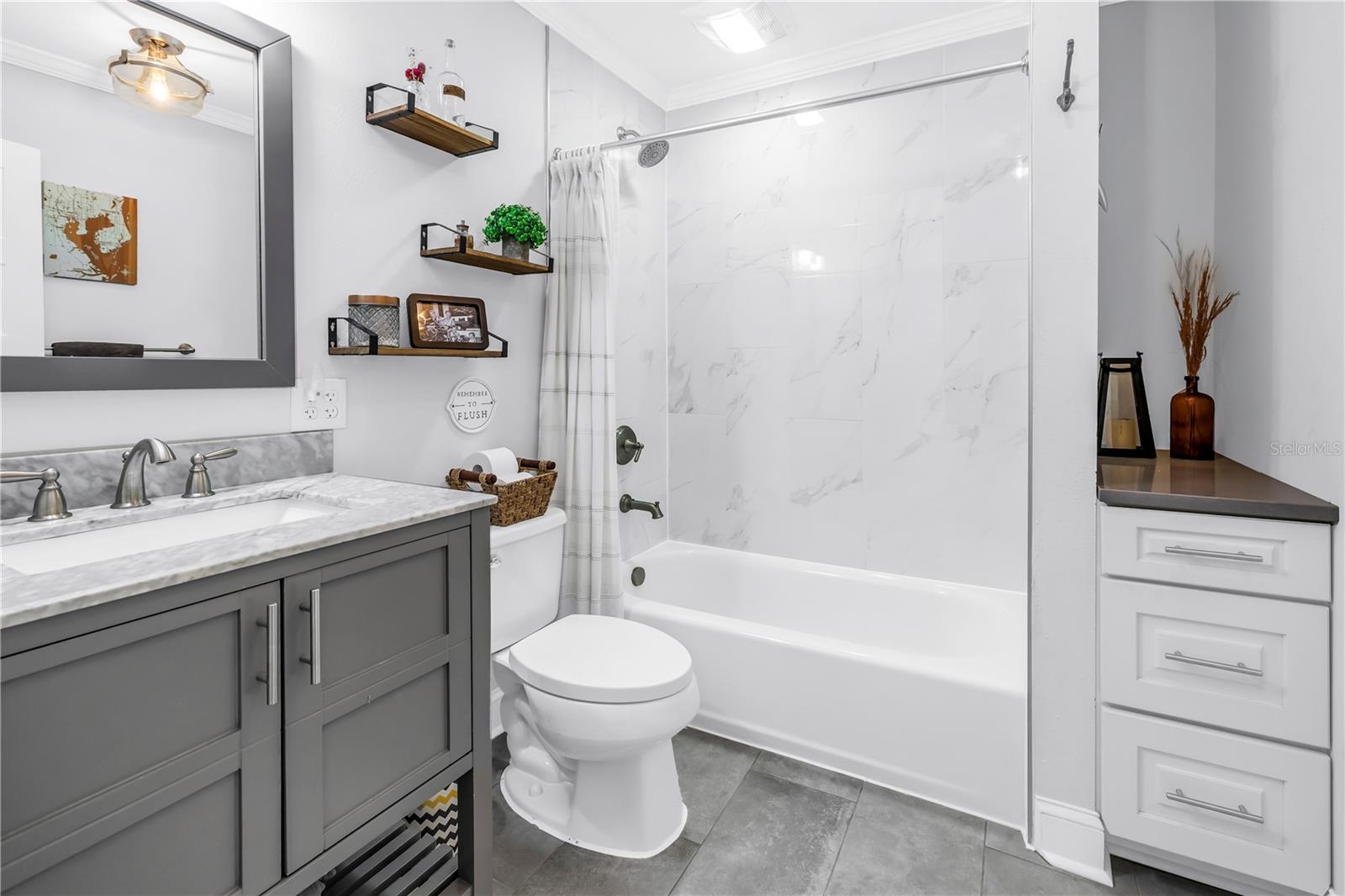 LAKEWOOD ESTATES SEC C - Residential Lease