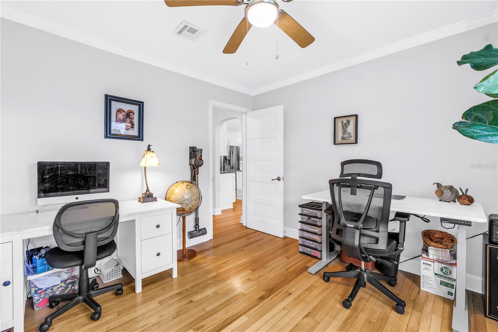 LAKEWOOD ESTATES SEC C - Residential Lease