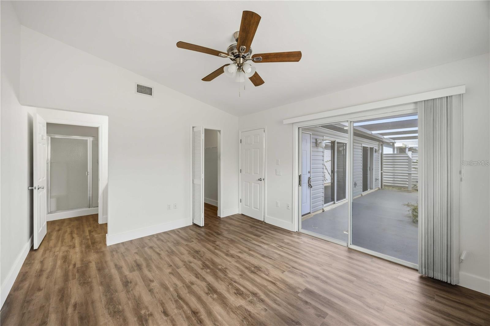 LOVELAND COURTYARDS PH 03 - Residential