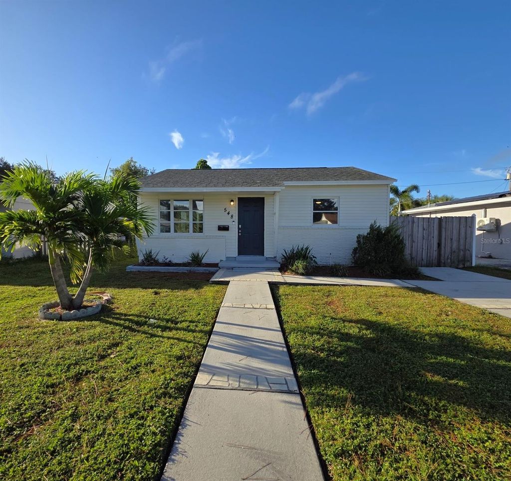 Photo of 548 47th Avenue N, St Petersburg, FL 33703 (MLS # TB8436066)