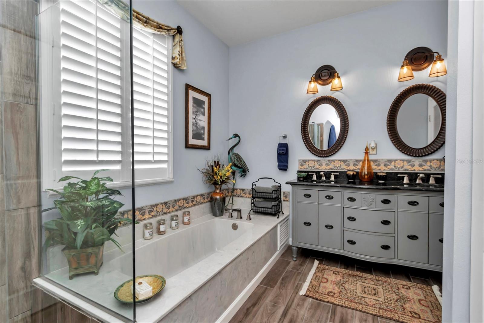 OCALA PALMS - Residential