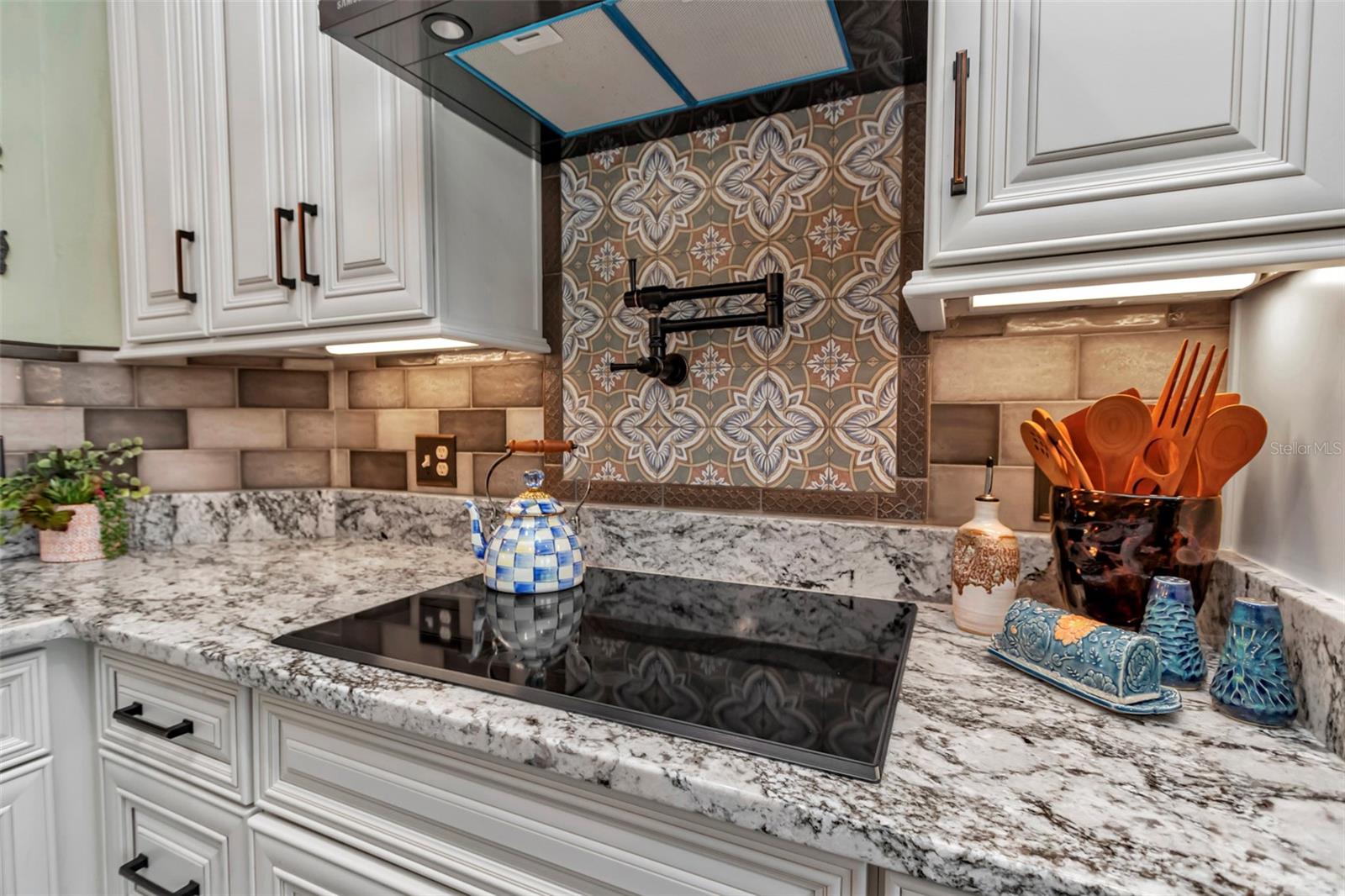 OCALA PALMS - Residential