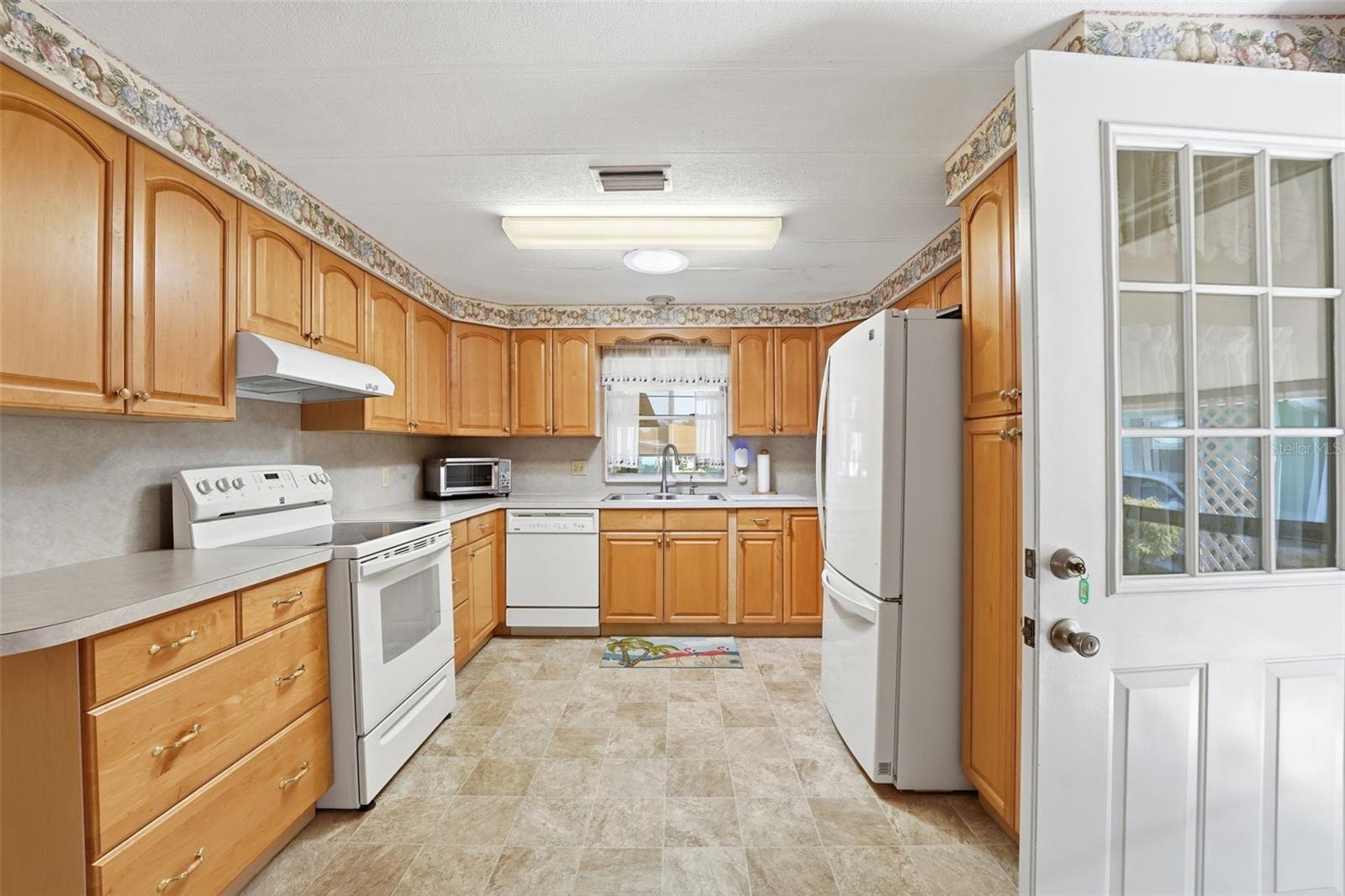 LAZY RIVER MHP - Residential