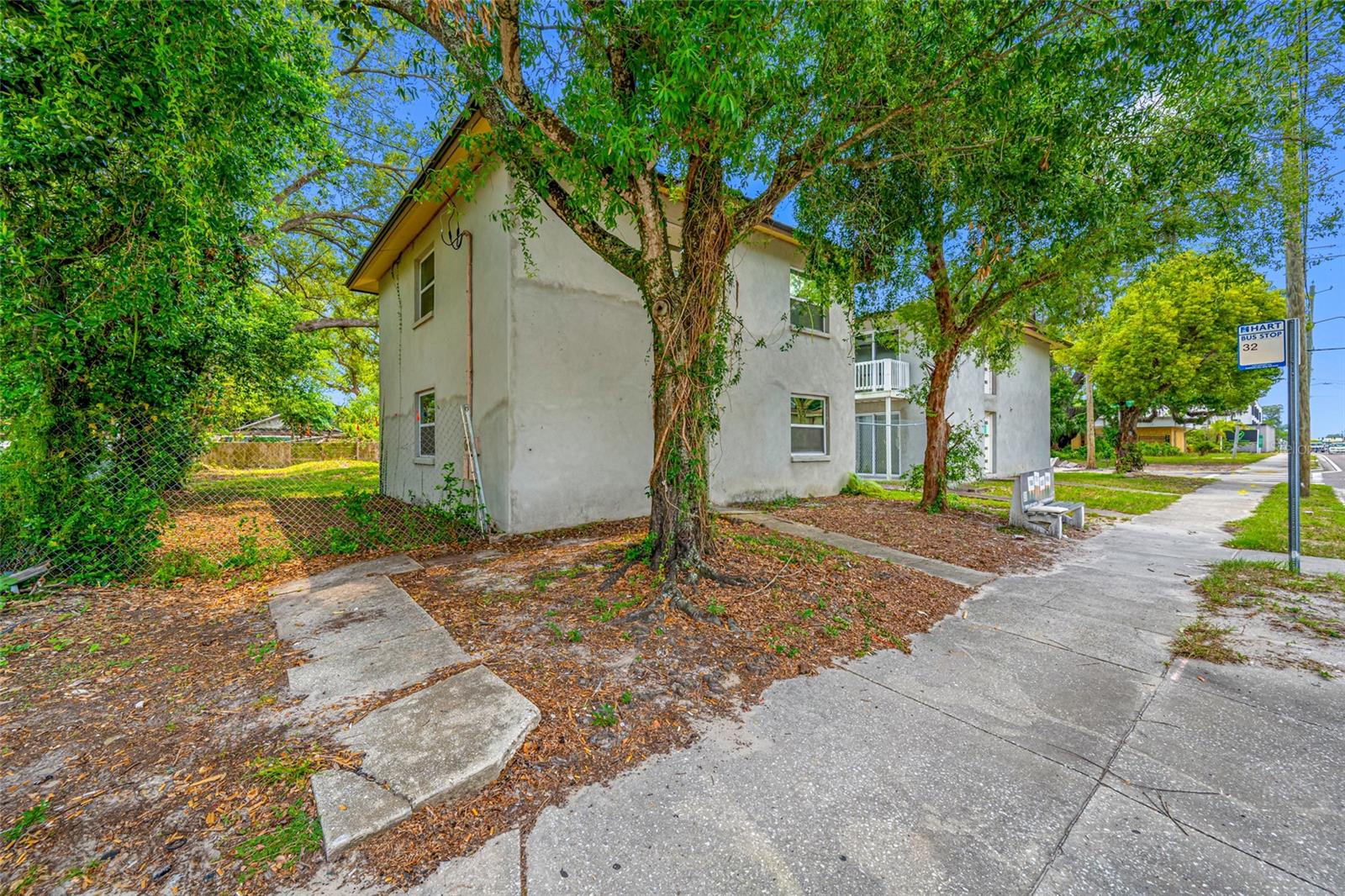 1203 E DR MARTIN LUTHER KING JR BOULEVARD