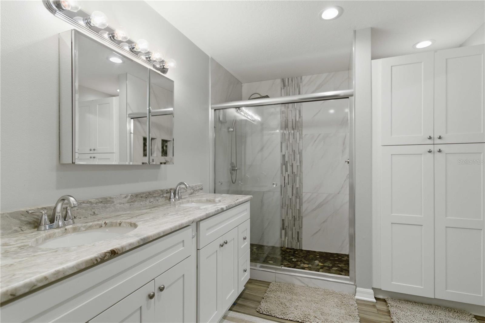 TROPICAL HARBOR SEC 3 - Residential