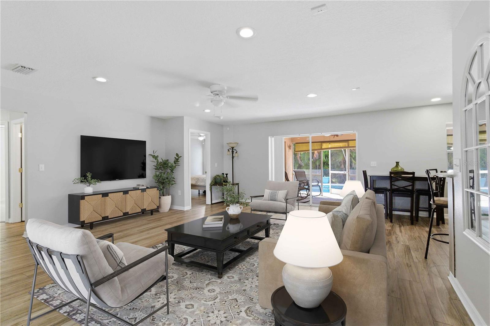 TROPICAL HARBOR SEC 3 - Residential