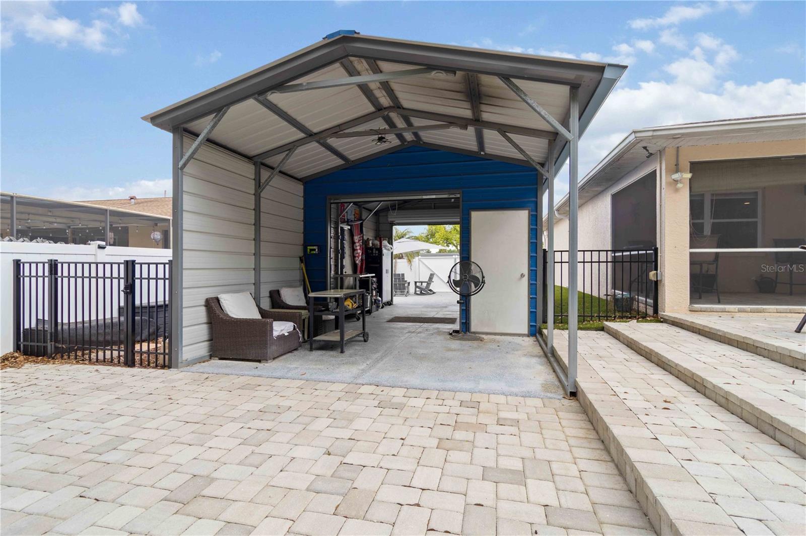 TROPICAL HARBOR SEC 3 - Residential