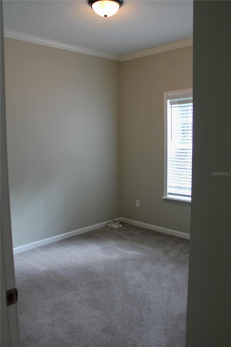 HOOD MANOR ESTATES - Residential Lease