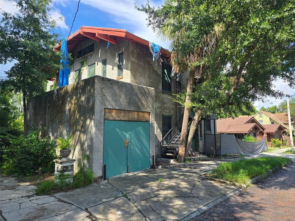 Photo of 651 10th Ave S, St Petersburg, FL 33701 (MLS # O6336569)